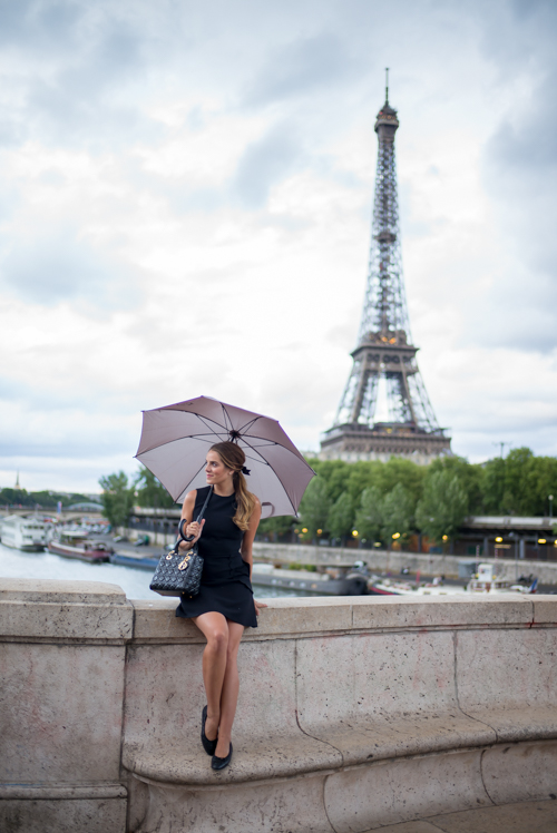 gal meets glam eiffel tower black7 Julia Berolzheimer