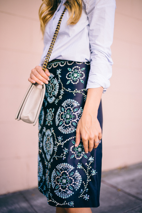 Gal Meets Glam Tory Burch Fall Skirt Outfit