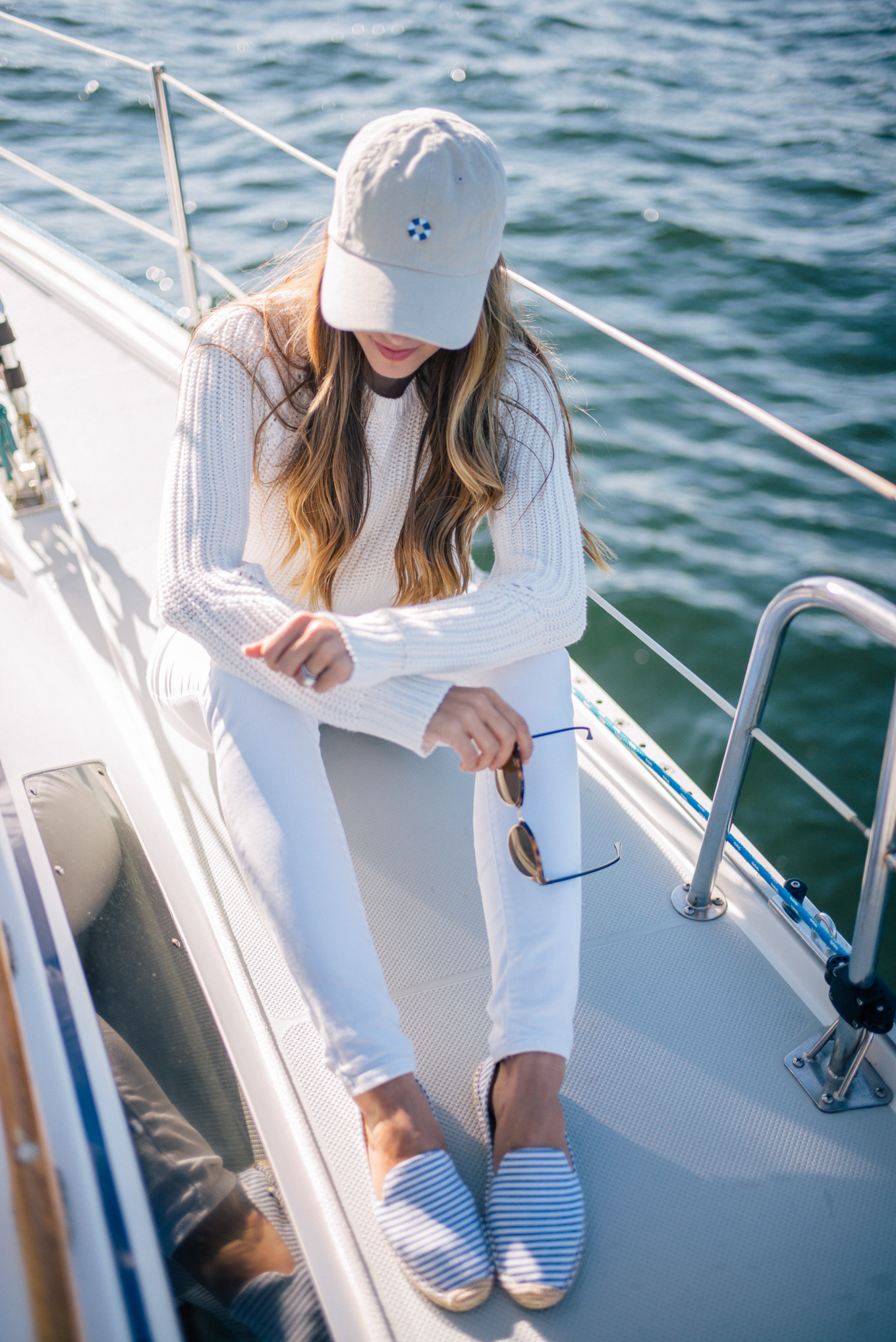 gal-meets-glam-sailing-in-seattle