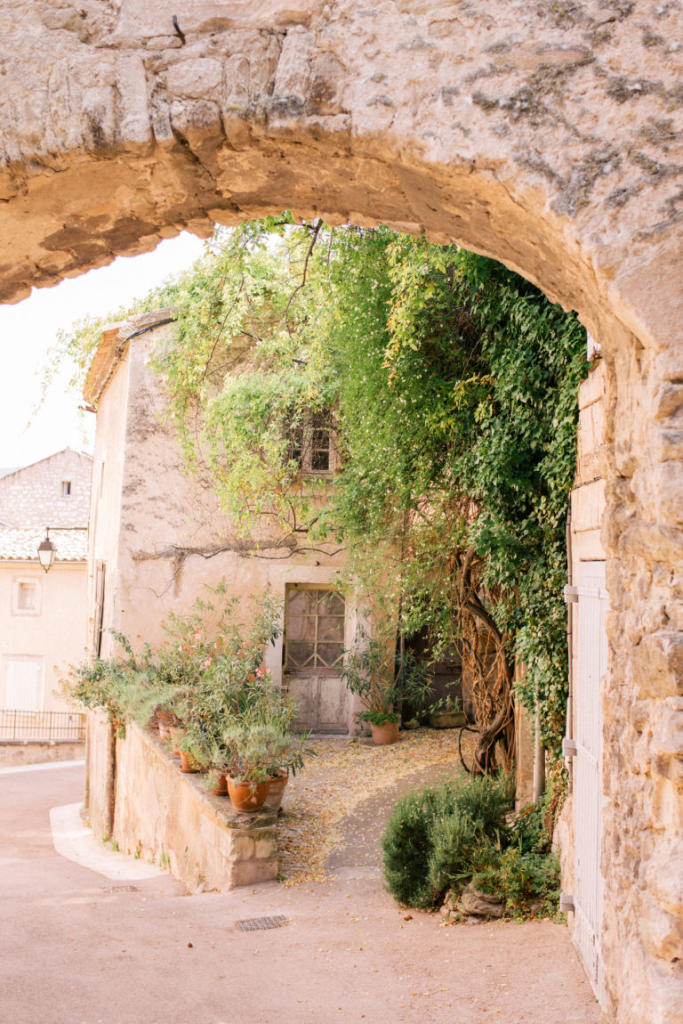 Bastide De Marie & Lacoste, Provence - Julia Berolzheimer