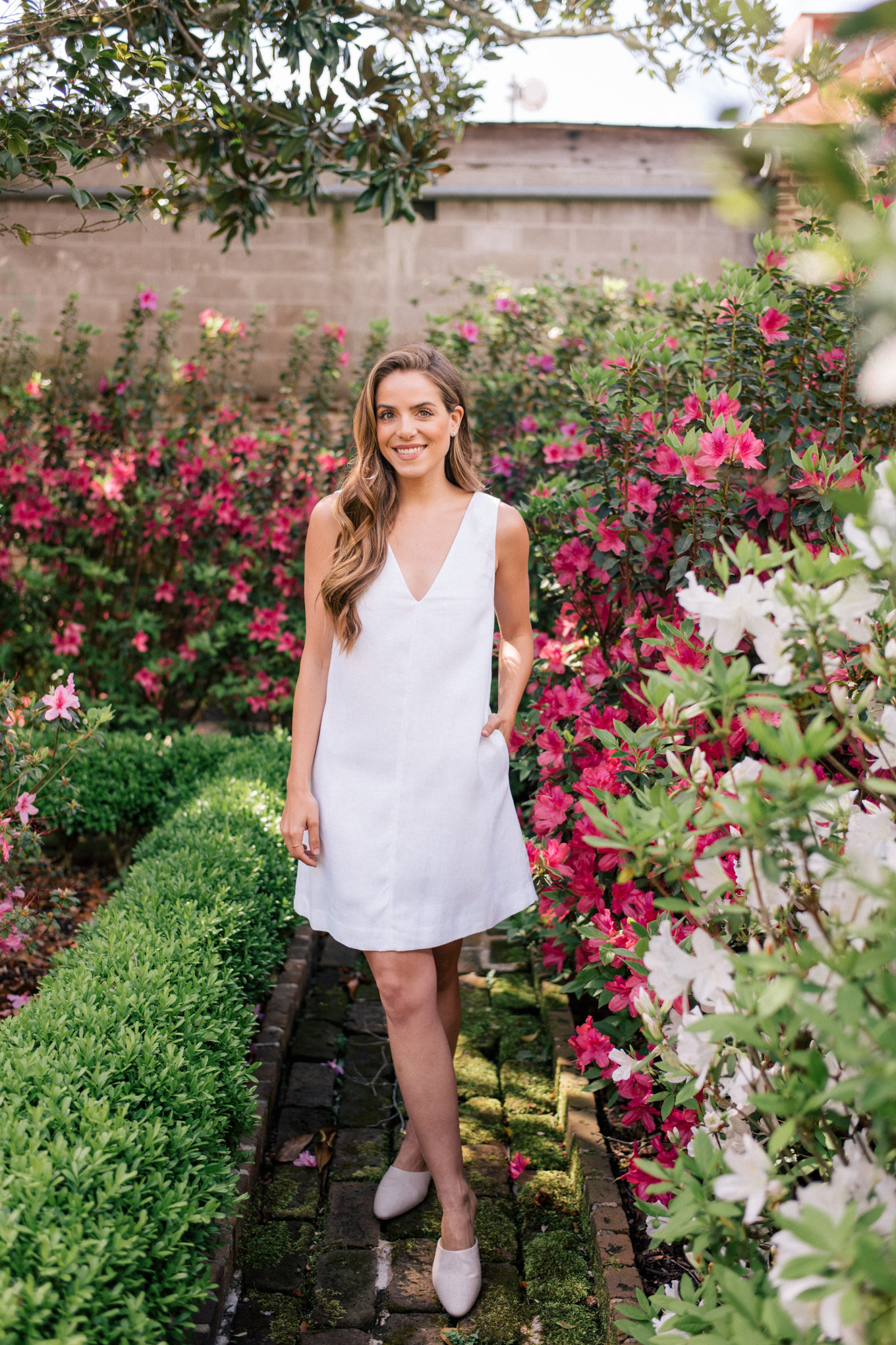 5 Ways To Transition Your White Dresses From Summer To Fall • The Perennial  Style