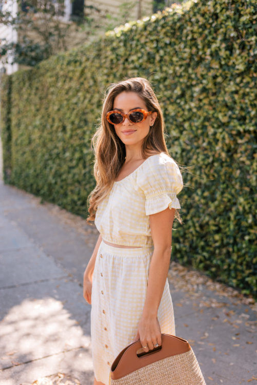 gmg-yellow-gingham-1009666 - Julia Berolzheimer