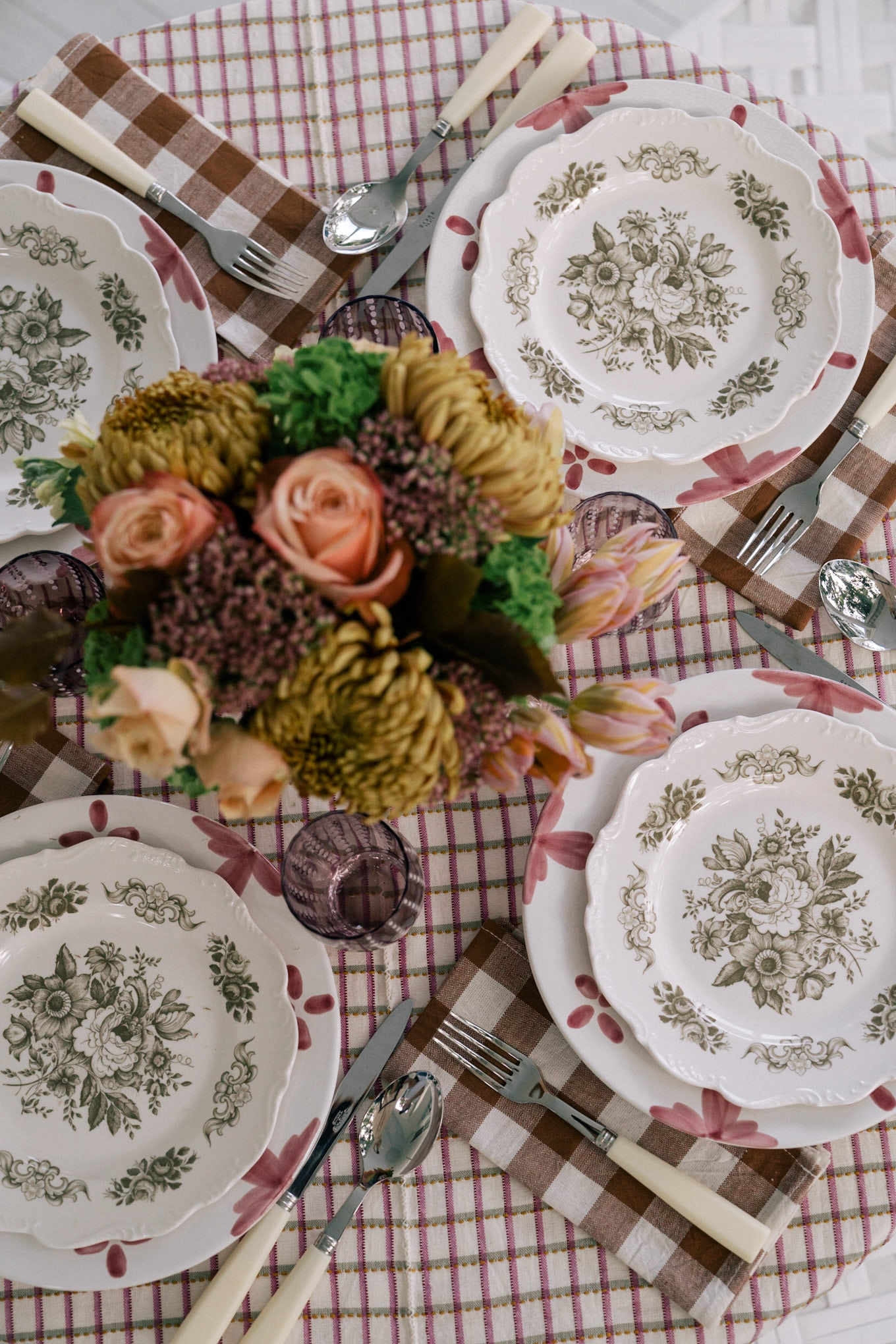 fall floral table setting