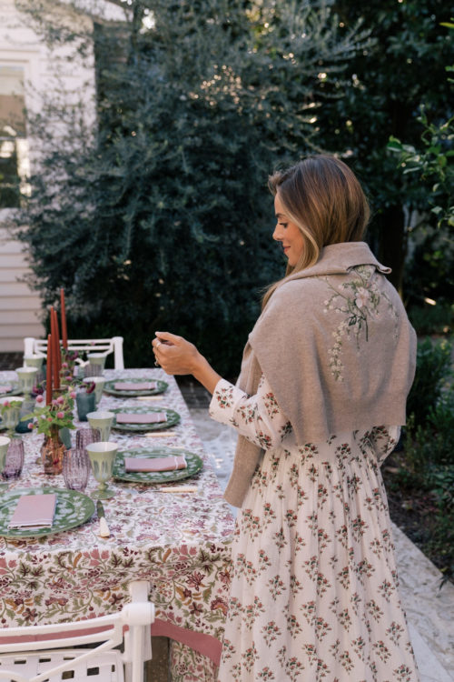 pink green fall tablescape