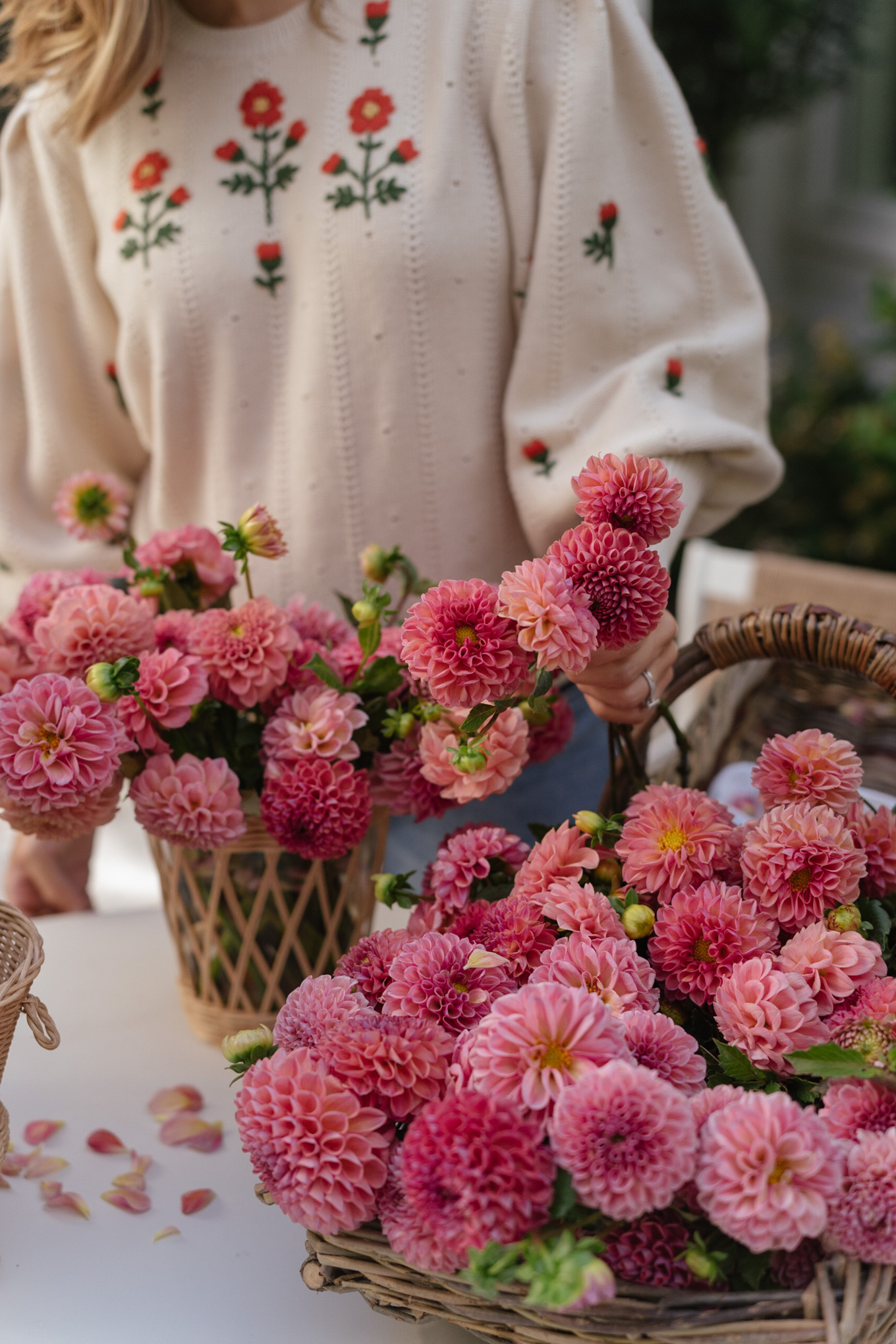 floral knit cream sweater pink dahlias