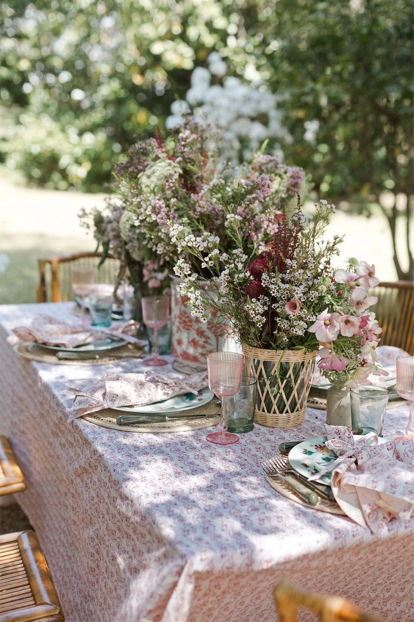 floral table linens