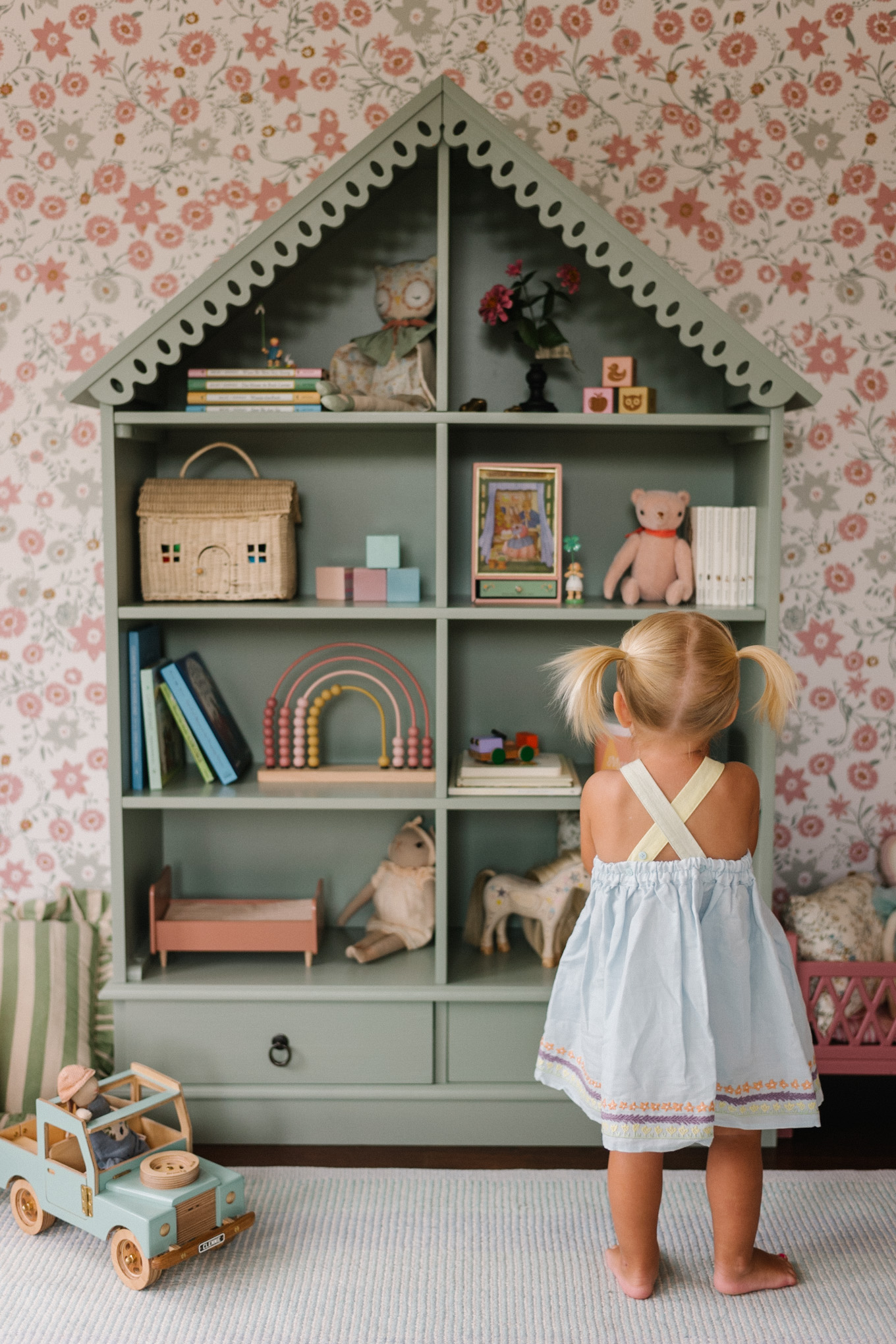 Pottery Barn Kids - Need a lot of inspiration for your little's