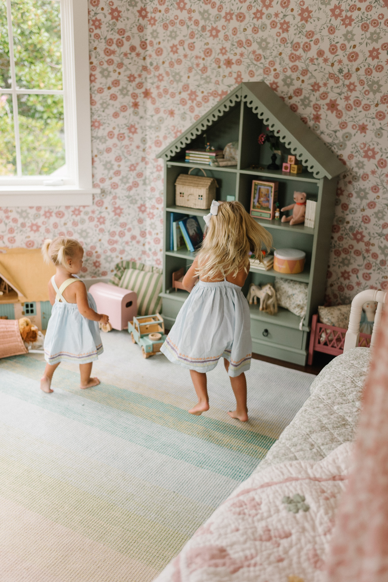 Pottery barn deals girls room