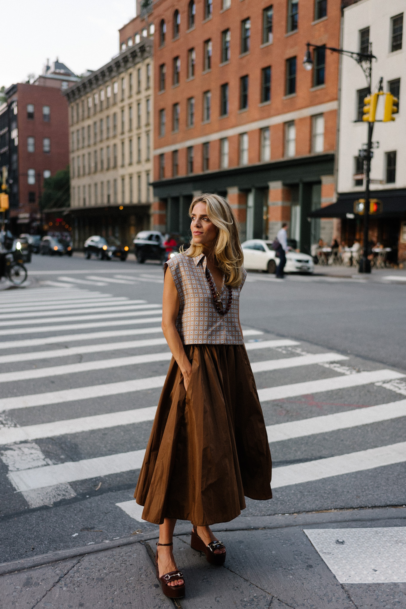 brown maxi skirt brown patterned silk top