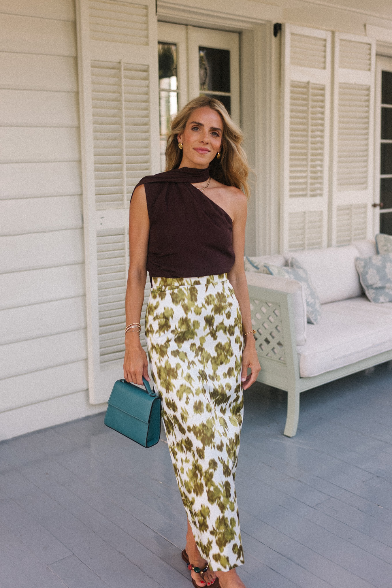 Brown edge scarf top floral silk skirt