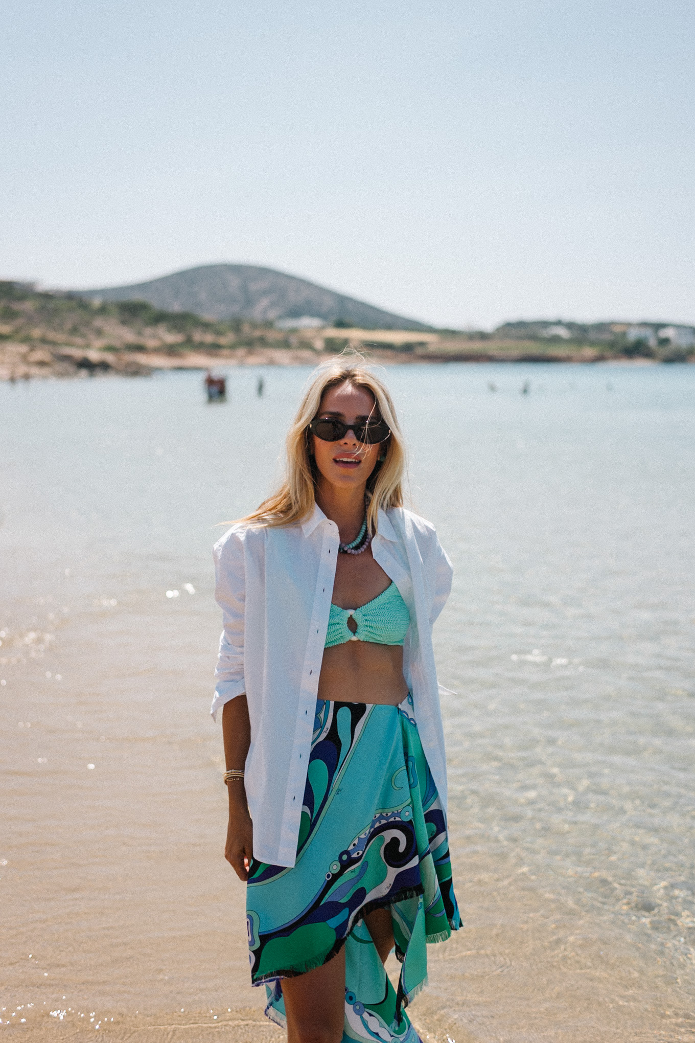 20250617-jb-hunza-g-swim-pucci-skirt-1003848 برايم إلى الشاطئ: تحرير الشاطئ