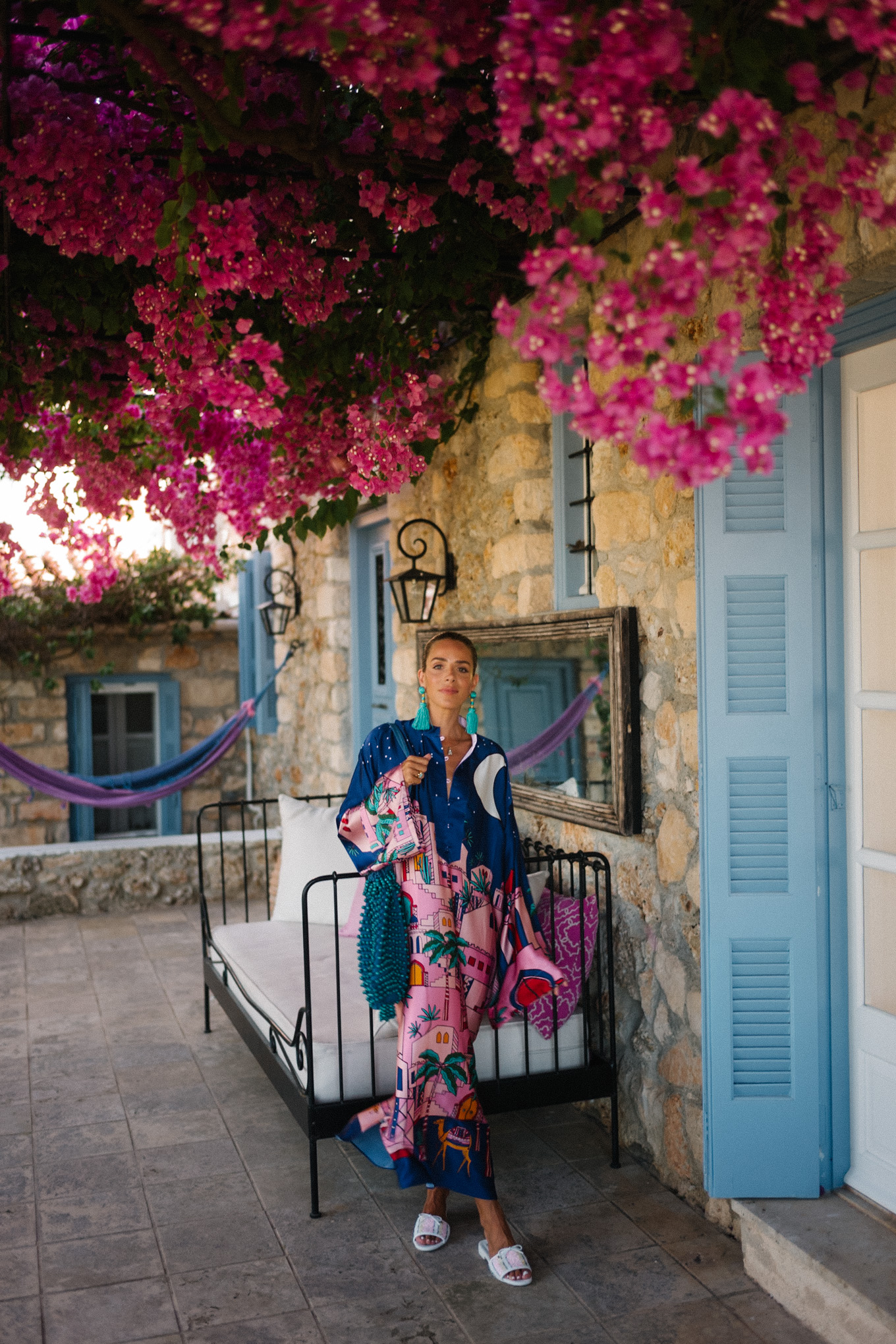 navy blue pink silk kaftan turquoise accessories