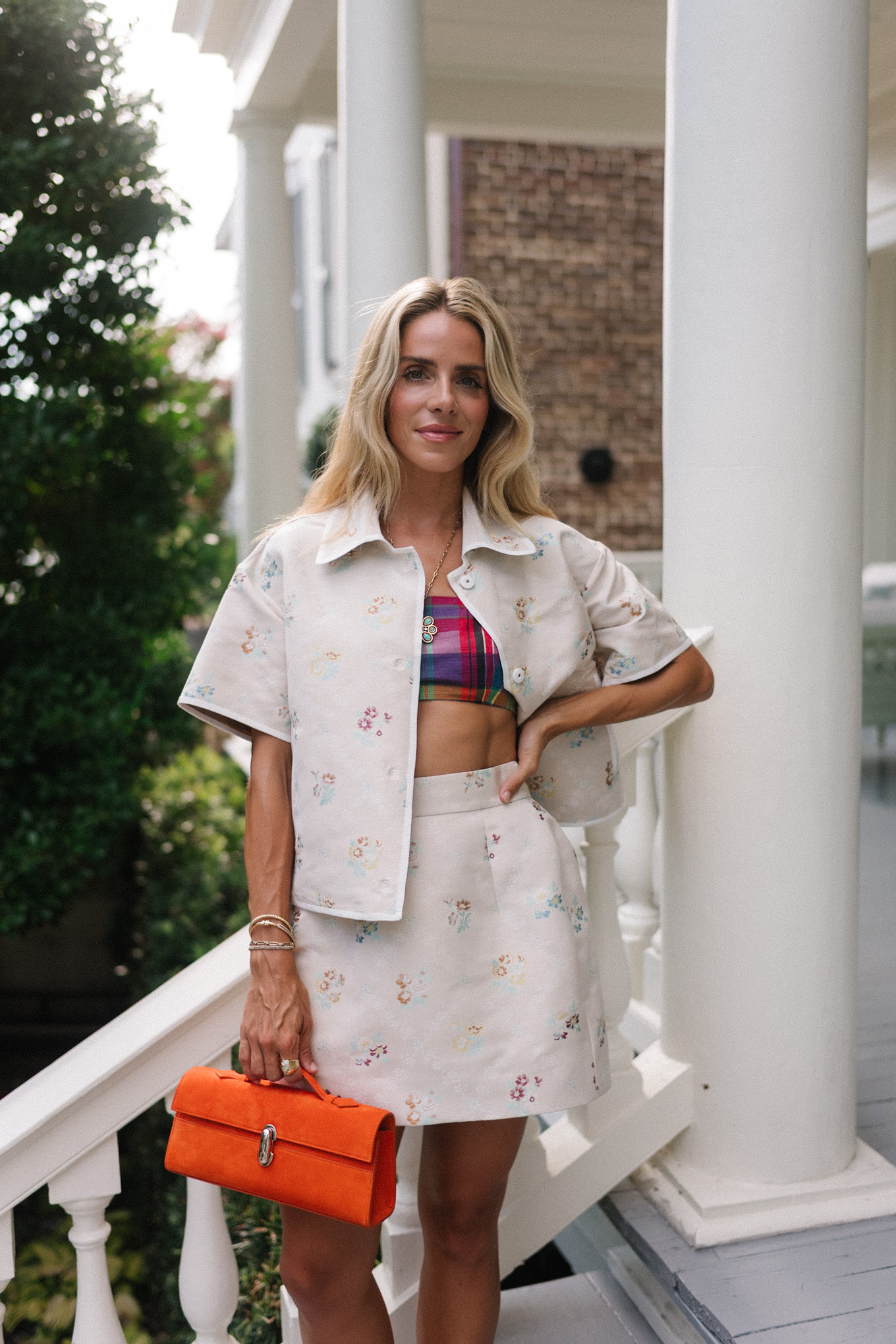 embroidered collared shirt skirt set orange bag plaid bra top colorful pumps