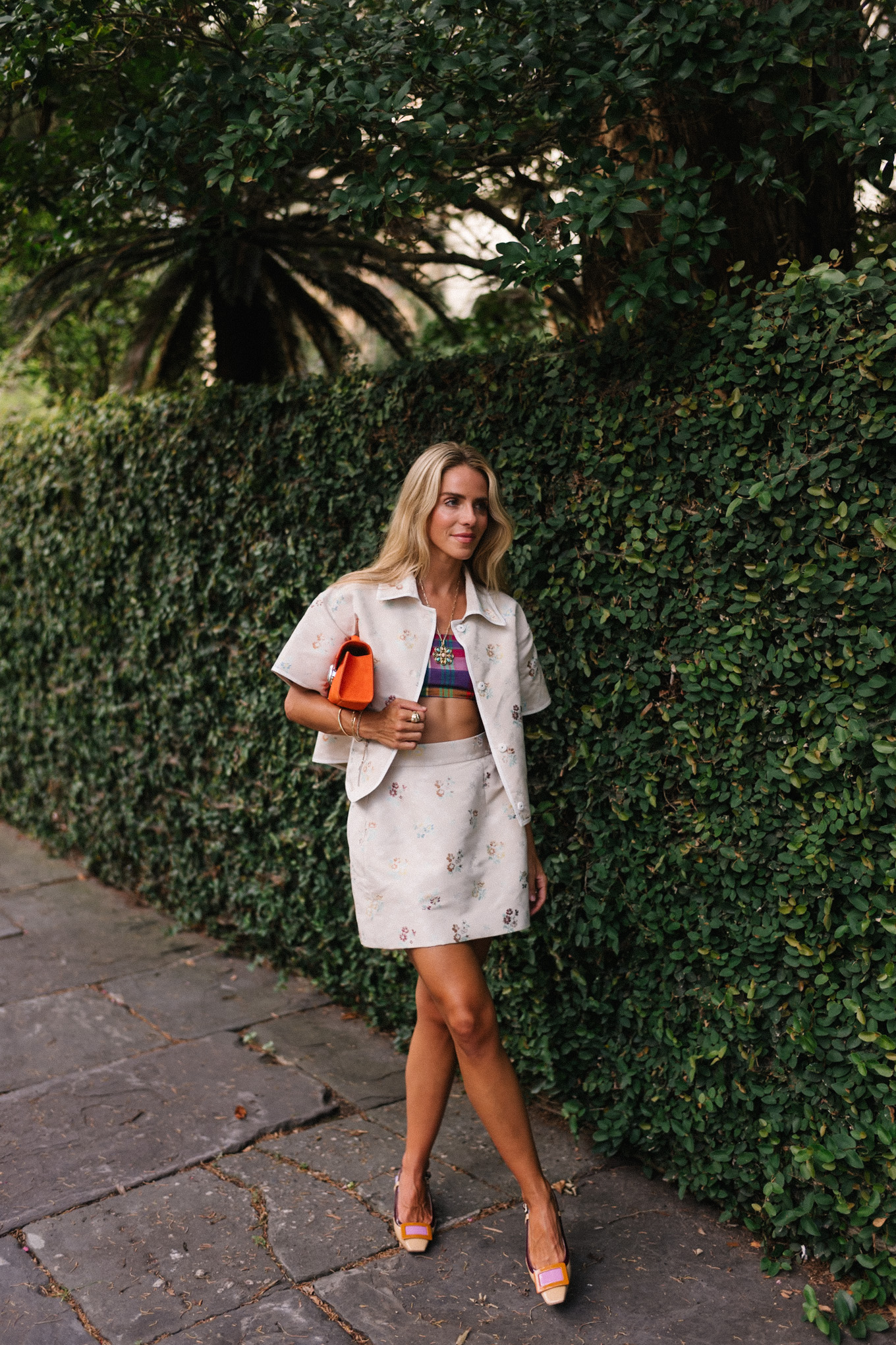 embroidered collared shirt skirt set orange bag plaid bra top colorful pumps