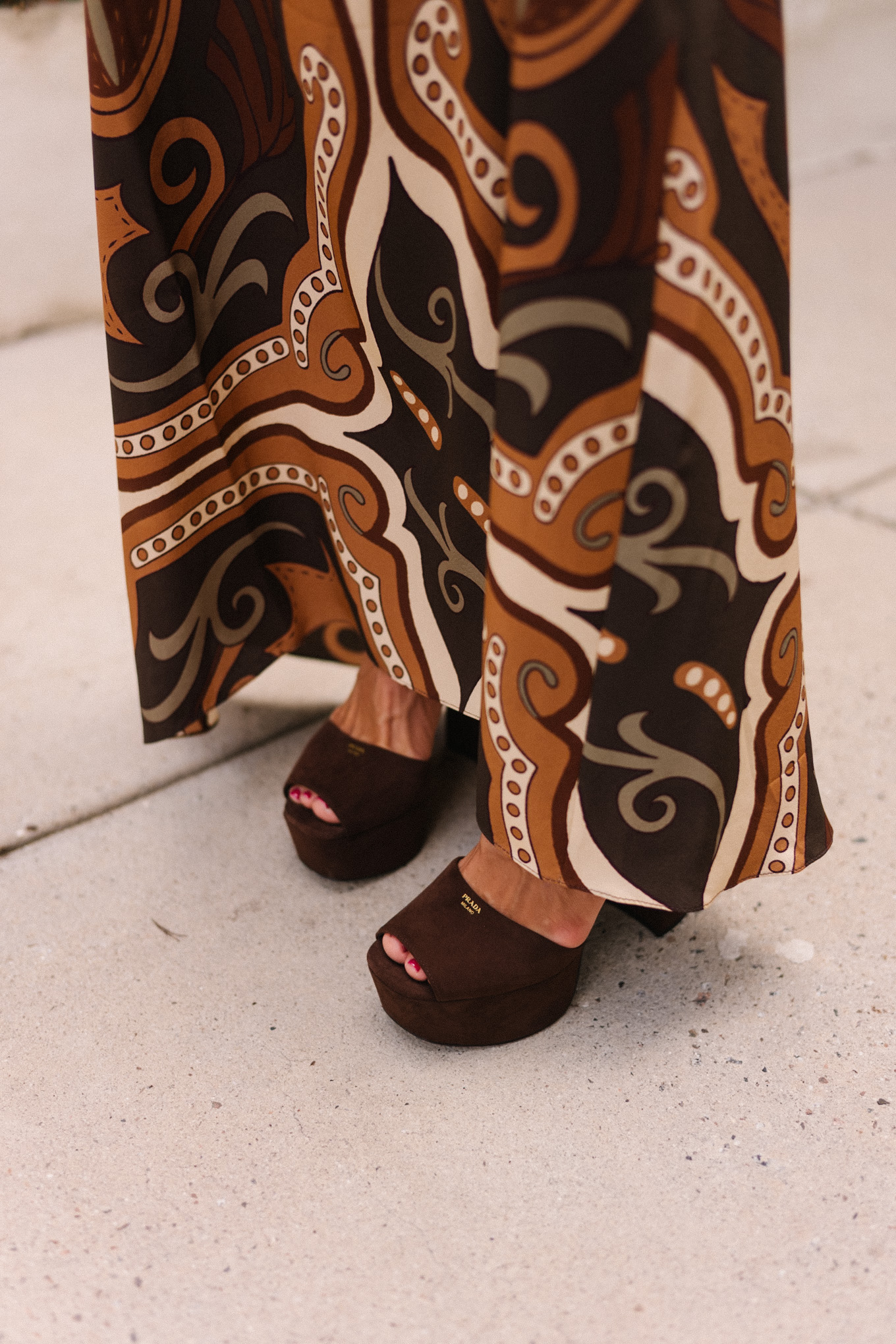 brown cream green fall patterned silk blouse and maxi skirt brown open toed pumps