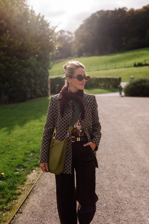 checkered blazer jacket maroon scarf brown suede wide leg pants brown sneakers