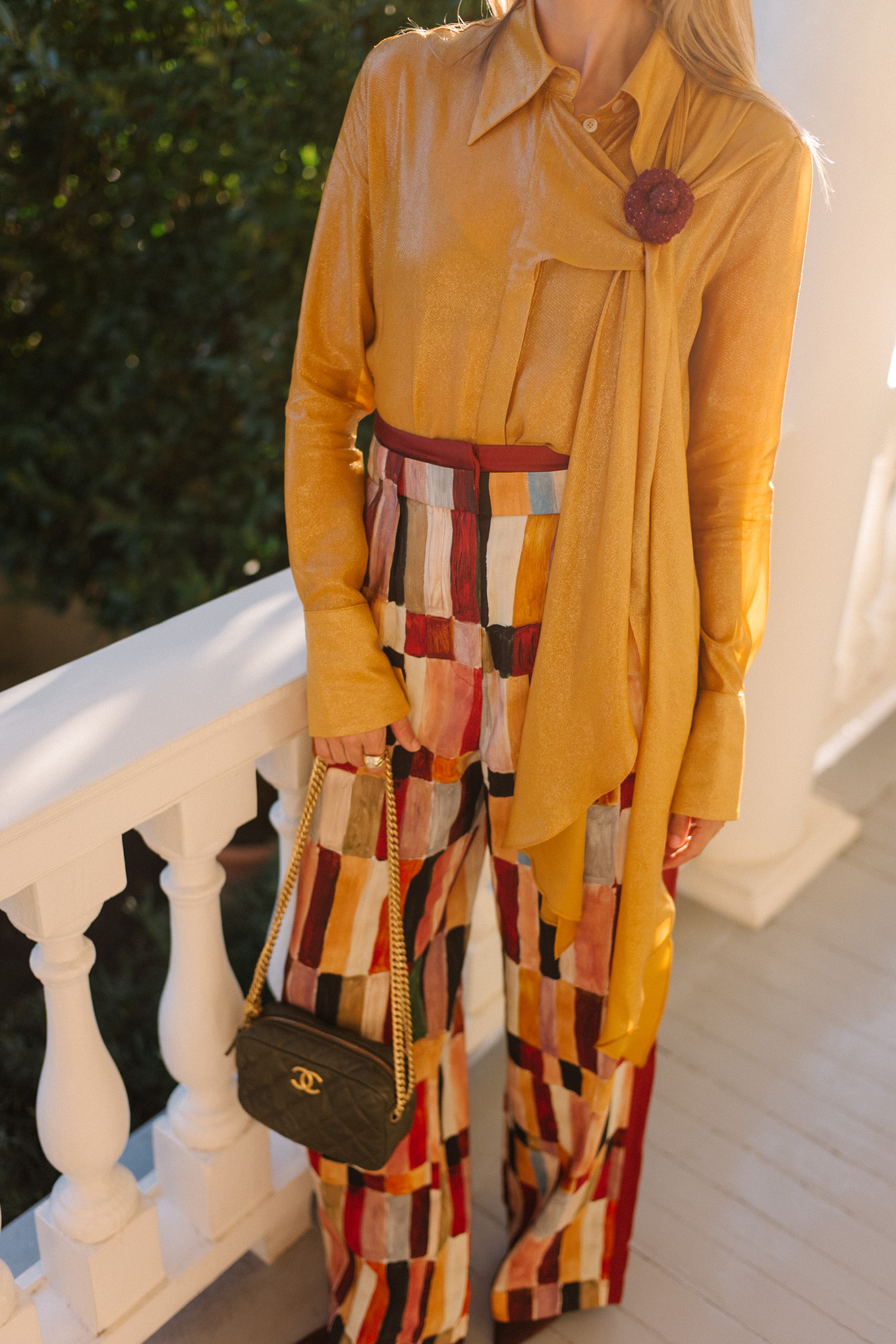 Deconstructed Femme - Julia Berolzheimer 5 gold top flower brooch color tiled pants